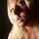 Fulfill Your Wildest Desires with Roshelle from Carbondale, Illinois